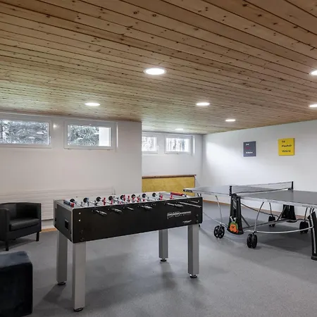 Apartament Brentschpark 73 *